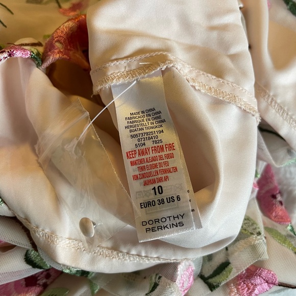 NWOT DORTY PERKINS floral dress [flawed] - Picture 10 of 10